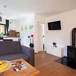 Montafon Ii - Chalet-apartments & Lägenhet