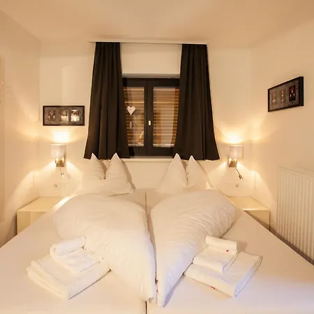 Montafon Ii - Chalet-apartments & *