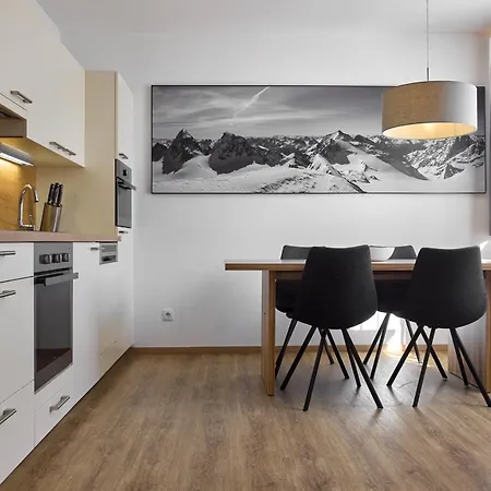 Montafon Ii - Chalet-apartments & דירה *